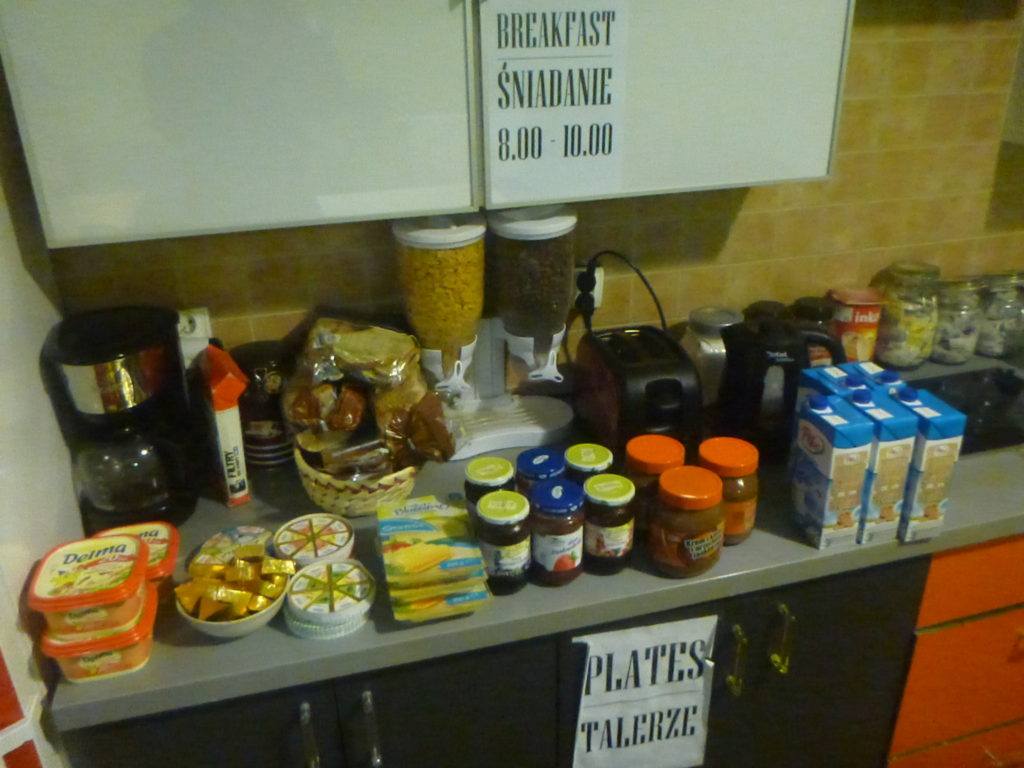 Daily breakfast in the kitchen here at Hostel Cycle On.