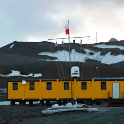 Dziwaczne Odkrycia: My Visit to Polish Antarctica, Henryk Arctowski Station, King George Island
