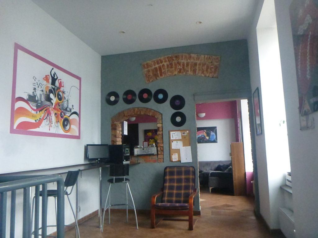 Hostel Review: Sleeping on the LONGEST Street in Europe at Music Hostel, Łódź