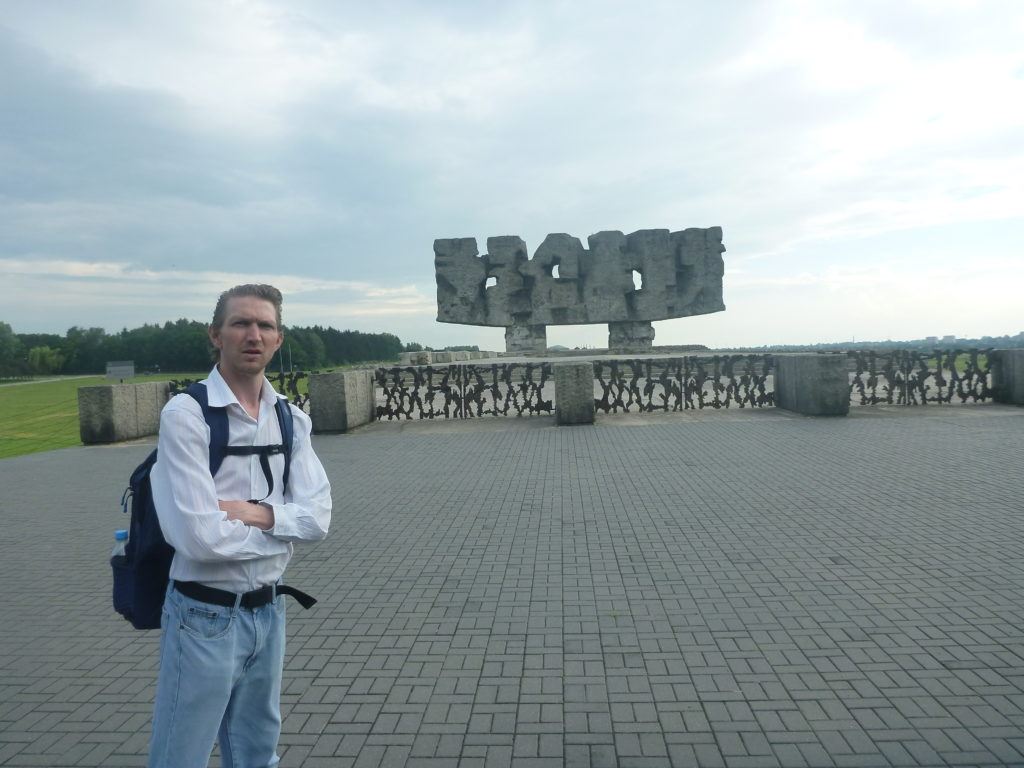 Nigdy Więcej Wojny: Touring Majdanek German Death Camp Near Lublin