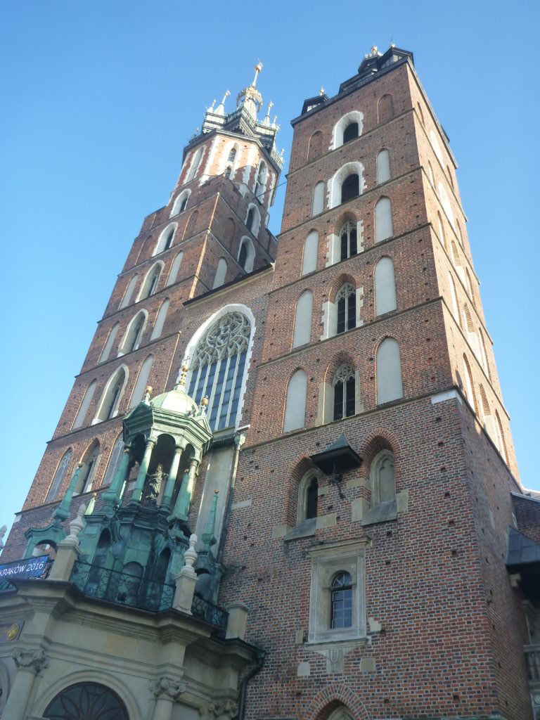 Downtown Kraków: St. Mary's Basilica