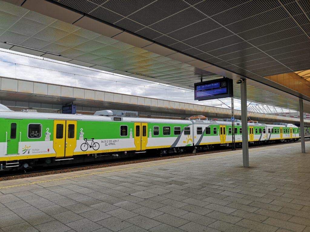 Why Does Warszawa Have FOUR Central Train Stations?