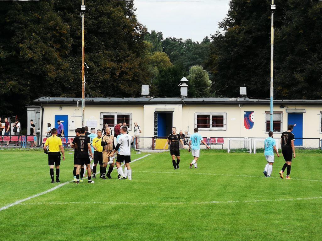 Kolejarz Łódź 1-2 Saints Łódź - The "boat" derby