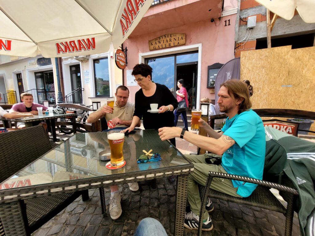 Pub Crawling in Warka - Rynek Kawiarnia Galeria